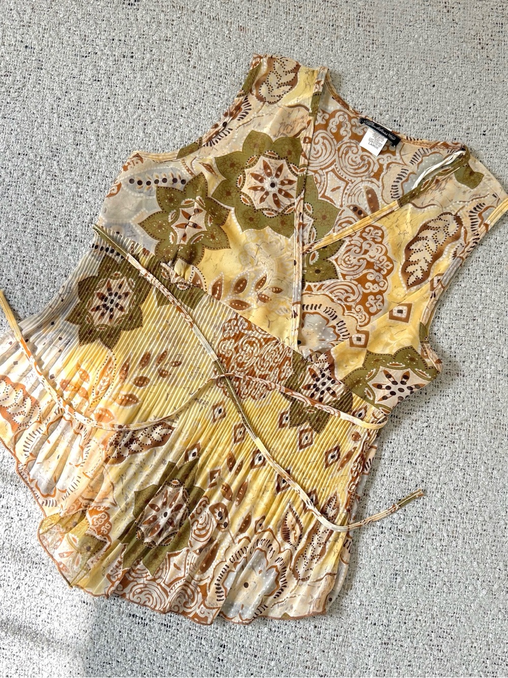 Y2K Boho Sleeveless Handkerchief Top Size L